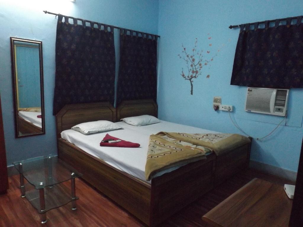 Aakash Ganga Holidays Hotel โกลกาตา ภายนอก รูปภาพ