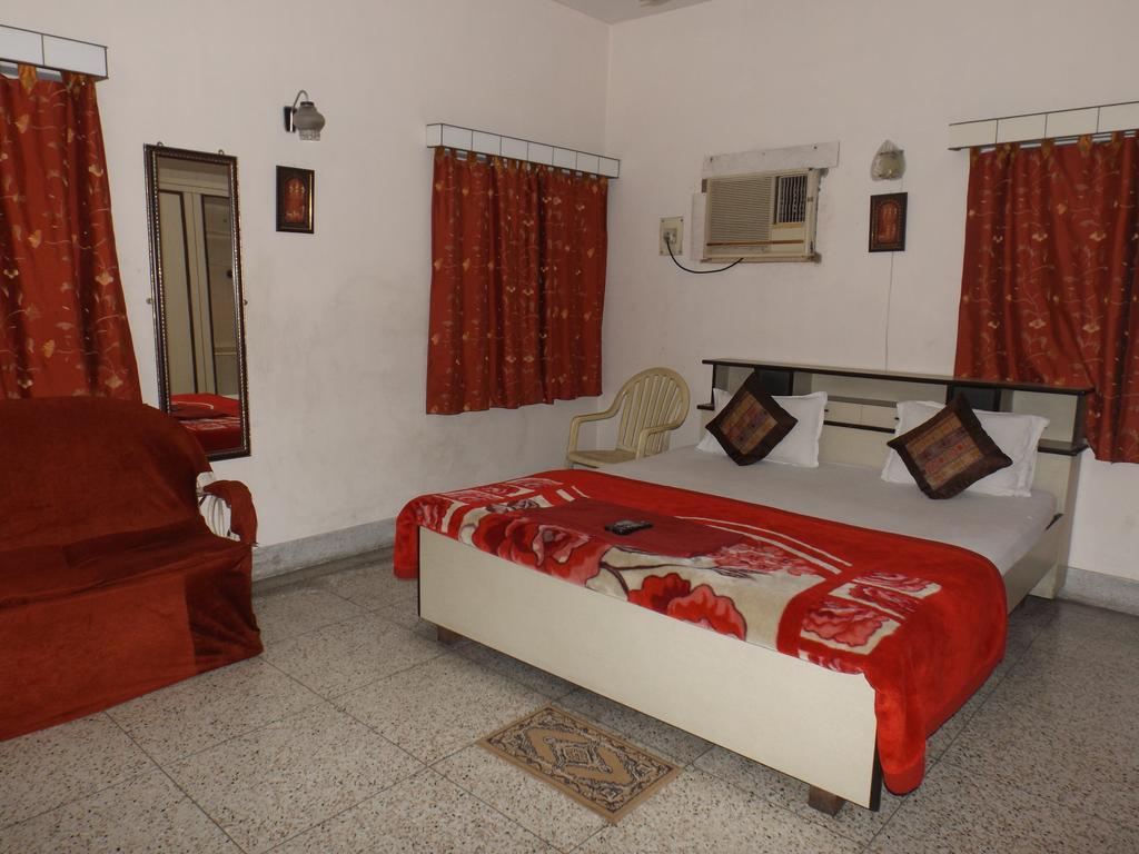Aakash Ganga Holidays Hotel โกลกาตา ภายนอก รูปภาพ