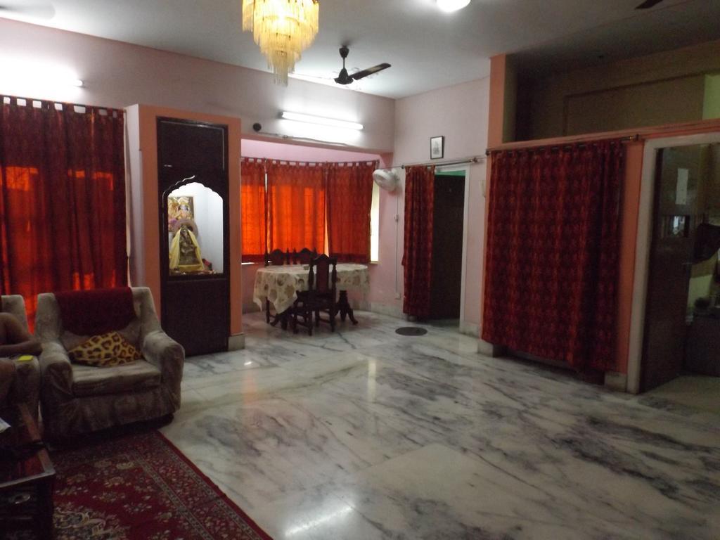 Aakash Ganga Holidays Hotel โกลกาตา ภายนอก รูปภาพ